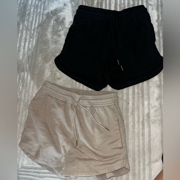 H and M cotton sweatshorts - Picture 1 of 3